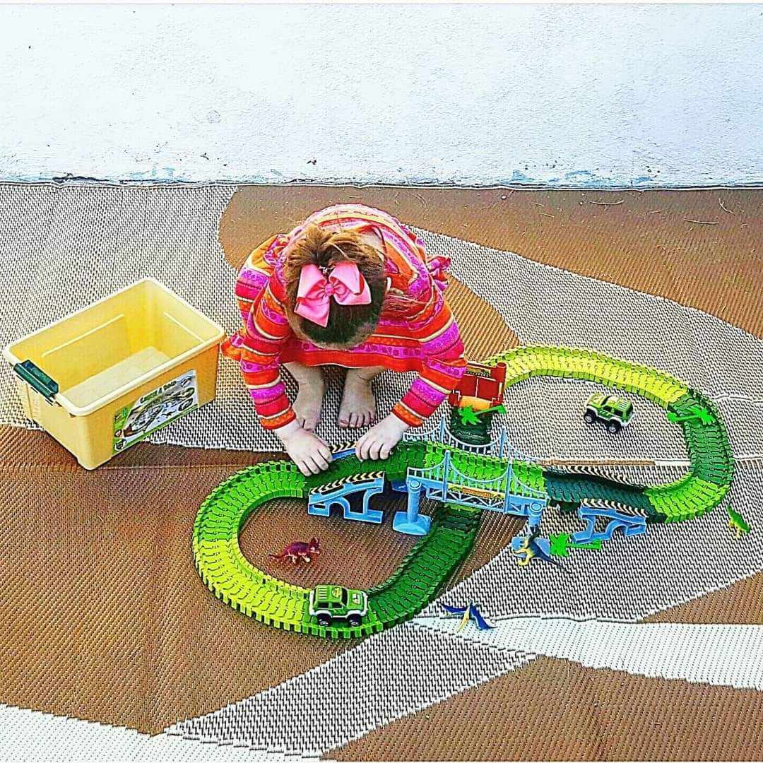 bath toys for 8 year old