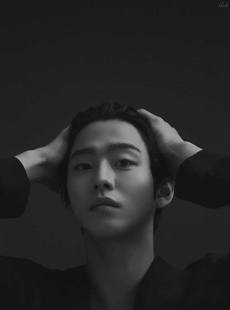 #안효섭 #AhnHyoSeop #블랙보정
📷esquire 보정
black950417.tistory.com/21
로고 없는 버전 티스토리에 올렸습니다 .•♥
