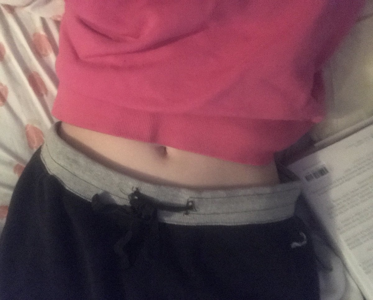   #SocialDistanceStyle Day 5: comfort over style at this point in the quarantine, my friends. I have left bed today, but now I& #39;m back in it. I wrote a couple of letters. finished a poem from 2018. enjoyed music. did laundry. my Emily Dickinson vibes have been activated