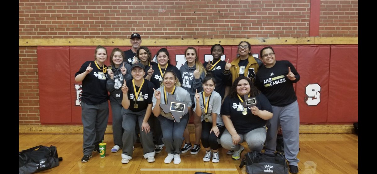 AHighSportsMed's tweet photo. My time as the AT at Abilene High has truly changed me forever and made me a better person. I hope that each of you is lucky enough to have experienced the love I have these last three years. I am forever grateful. NDCQ - Chelsea K Martinez “Captain” https://t.co/nIcJq4tiDs