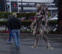 Jon_Mick_Artist's tweet photo. @ABC7LosAngeles - #News

#NYC
@NY1

@HaydenPlanet 
#HaydenPlanetarium

@neiltyson
#DrNeilDeGrasseTyson

Told @LATimes
That Lobster

Seen on Street
#Calabasas CA

Could be a 
#Biological #UAV

A Probe

Sent by 
The #Insectiods
from #AlphaCenturi

Hiding At Bottom of #PacificOcean https://t.co/XTLdOlxWLm