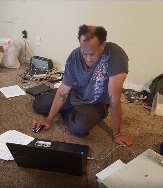 HypeBeastRelly's tweet image. “ Y’all hype over $1000 ? Y’all know that ain’t shit right ?”