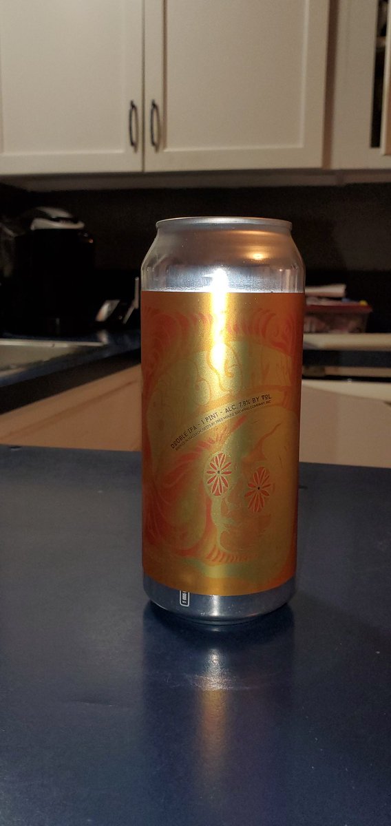 PeterRCarlson's tweet photo. @TreeHouseBrewCo Getting ready to enjoy this bright! https://t.co/smaVlbSrwl