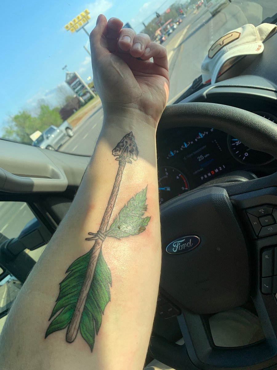 The most unusual birthday present I have ever received...my son's gift to me yesterday. It almost makes me want a smaller replica of this.  #Arrow #OlicityForever it's all <a href="/StephenAmell/">SA</a> &amp; EBR amazing chemistry fault.