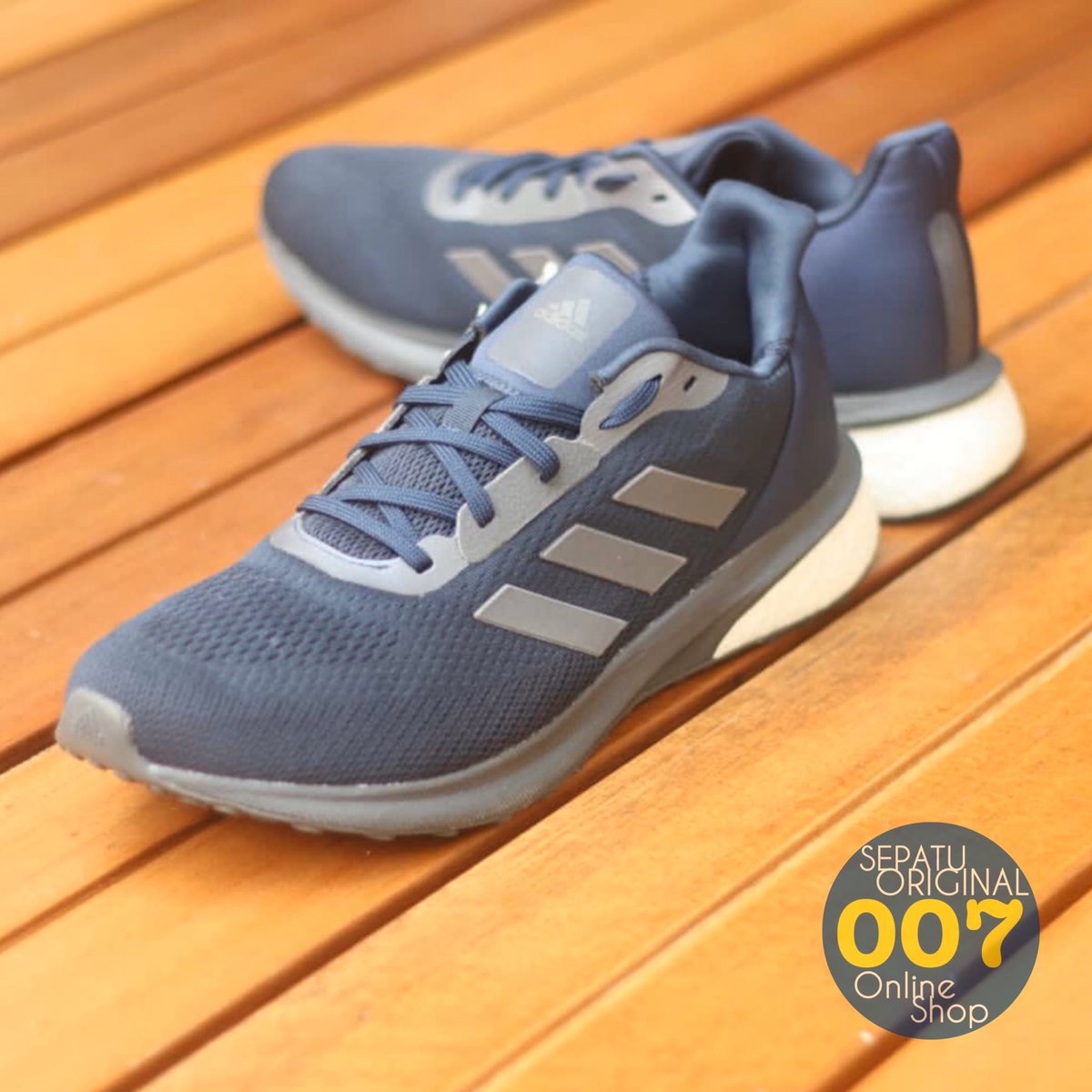 IG: sepatuori007 tweet media