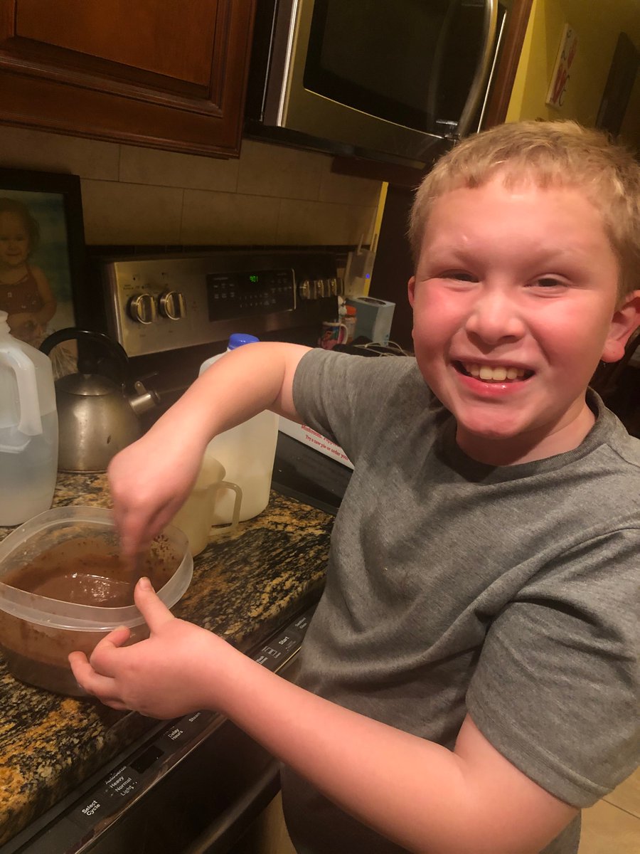 JessicaCurley14's tweet photo. Home schooling day 3. 
Home economics. James made chocolate pudding. @KVidafar @ms_keteltas @scully_suzanne @ErinMarieMarone  he wanted me to tell you ladies that he makes a mean chocolate pudding 😂🤣 https://t.co/3ujdWAnyjN