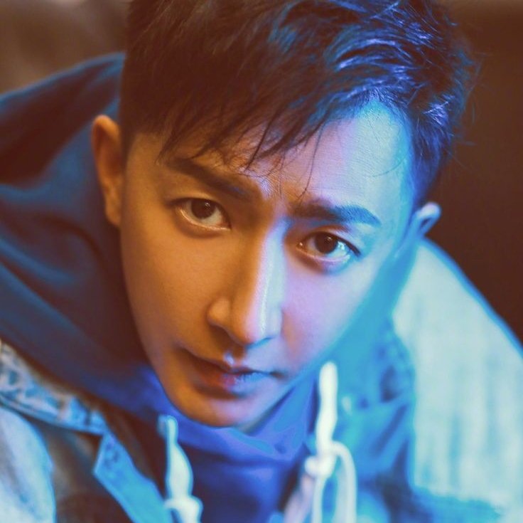 Hangeng - MAUVE SHADOWS