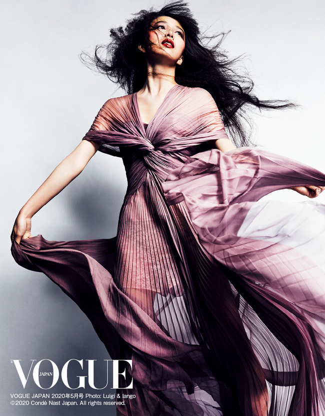 Music Jp V Twitter 木村拓哉と工藤静香の長女 Cocomiが待望のデビュー Vogue Japan で自身の音楽活動や家族について語る T Co Hgjfwdbxik Cocomi Voguejapan