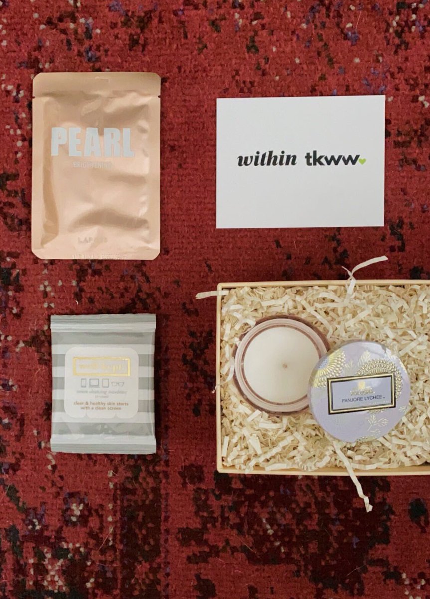 Sent this lovely care package to our DC Leadership Circle participants with <a href="/TheKnotWW/">The Knot Worldwide</a> for a little extra self care 🖤