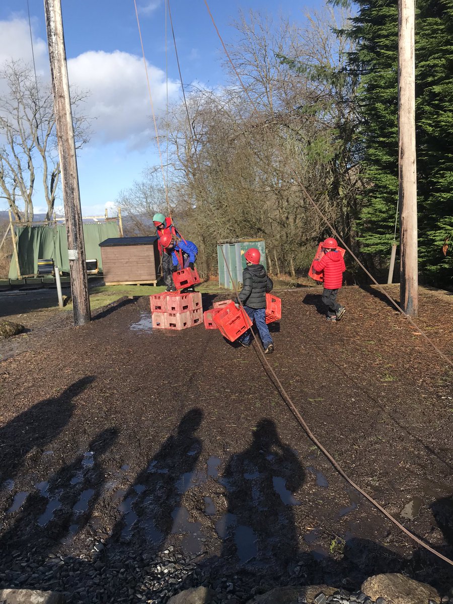 Next up for Team Tay.... Crate Climbing challenge. Lots of laughs and engineering skills. #gettothetop #encouragingothers