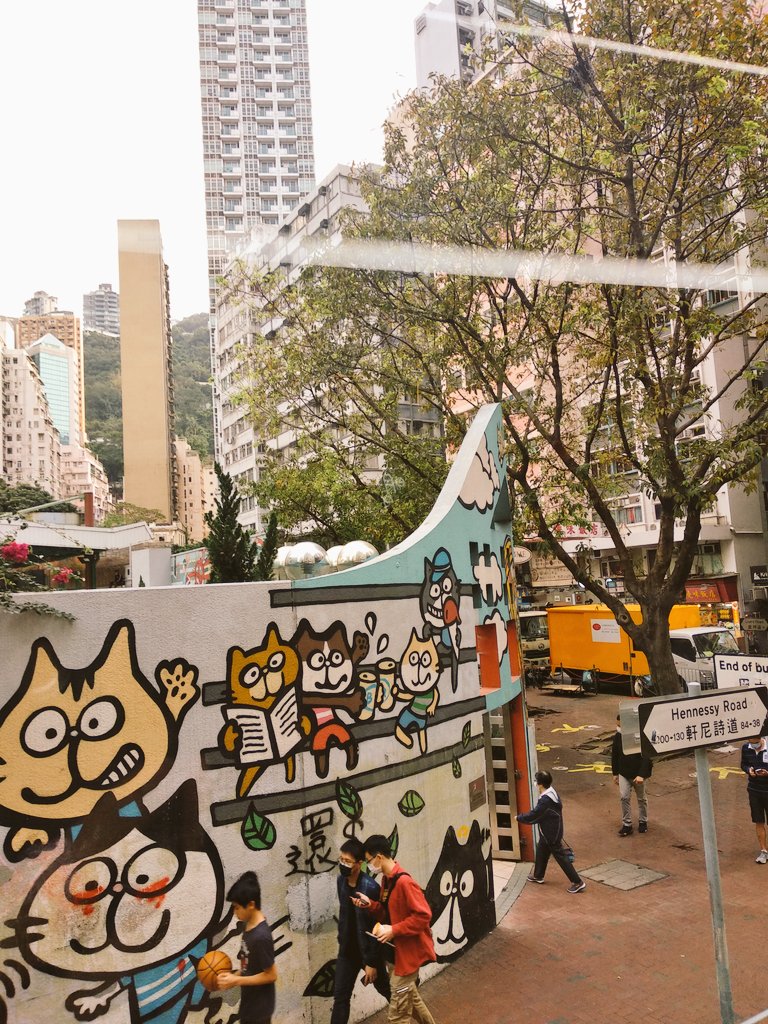 Greeted by this en route to work this morning.

As we slow down our pace because of all that's happening these days, appreciate the #StreetArt around your area! What have you seen in yours #TravelTribe?

#HongKong
