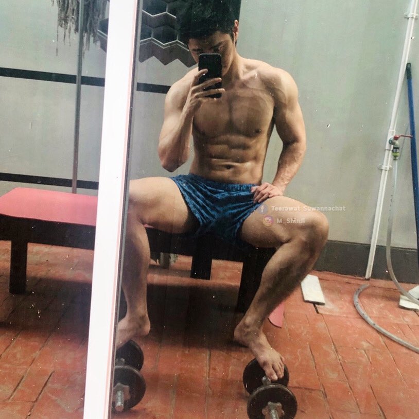 M_Shinjiz's tweet photo. ยิมปิด...ก็เล่นอยู่บ้านเอาาาาาา 😆

Since the gym closed
Its time to do it at home >< 
// Imma survivor //

https://t.co/XXJFRKJVFz https://t.co/JwalO3XMy5