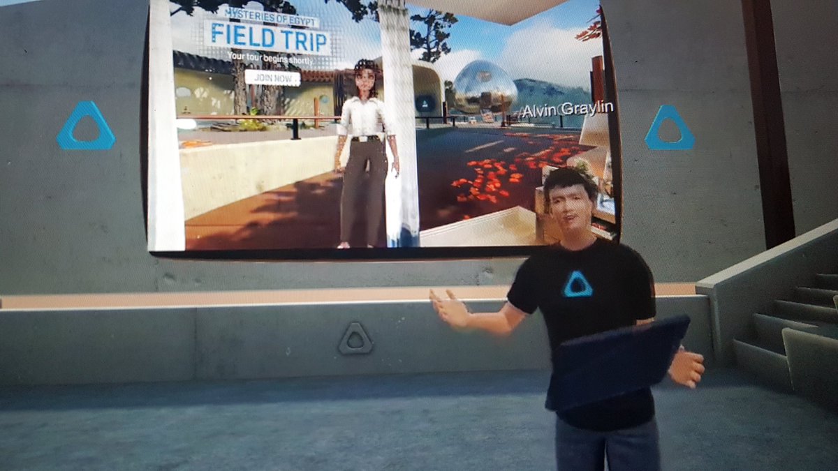 CCCC_9999's tweet image. Attending V²EC 2020 in #VR while respecting social distancing in real life. Great presentation by @AGraylin about a Boundless Future. #V2EC2020