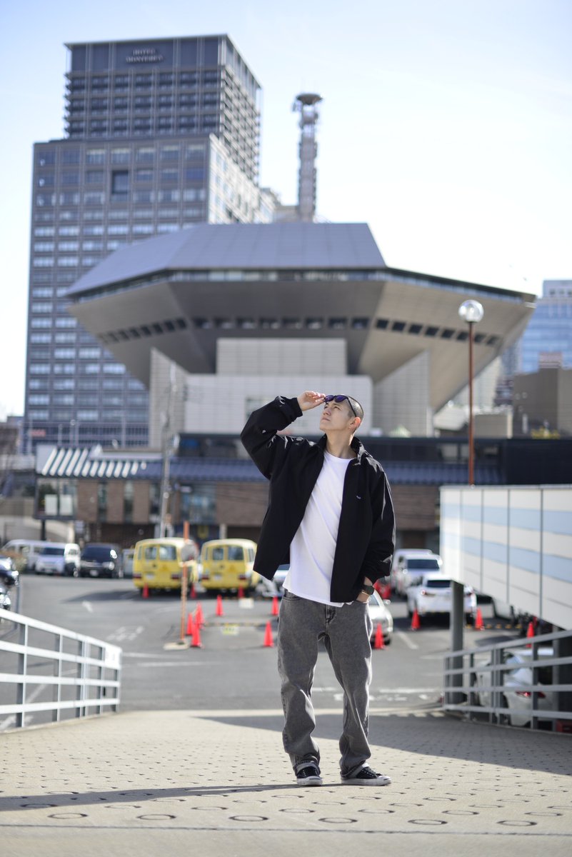 REGULATOR_WEB's tweet image. 【VOLCOM JACKET】春の陽気になりライトジャケットが活躍します◎サイドジップがあり脱ぎ着しやすいアノラックジャケット、フードを収納できるスウィングトップはスタッフ一押し！
アノラックジャケット 11,800 +tax
スウィングトップ 12,800 +tax regulator.jp/volcom/jacket/ #regweb #ボルコム #volcom