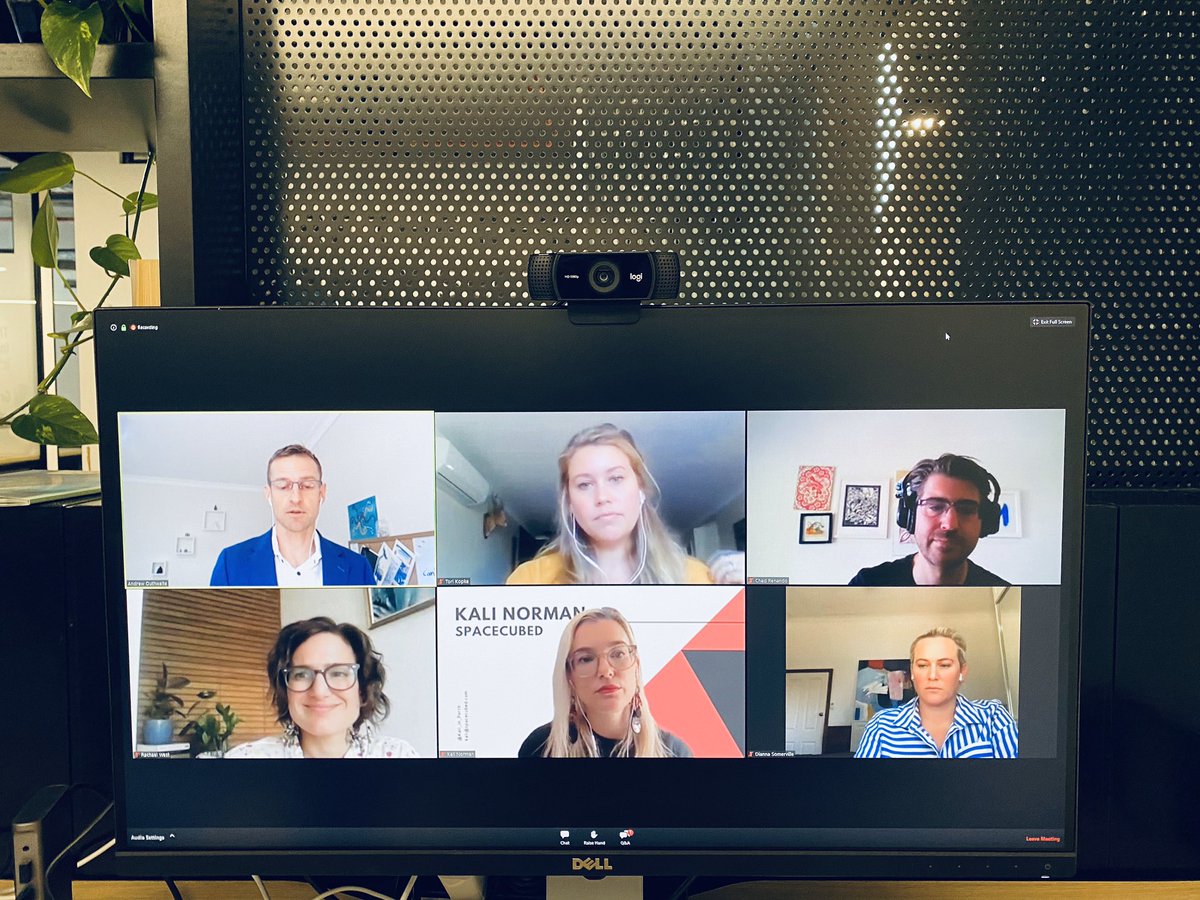 brodiemcculloch's tweet photo. Over 200 people joining in from the #Australia innovation ecosystem to discuss how to thrive in this new normal. #startup #perth #innovation #collaboration https://t.co/uUESGPwShg