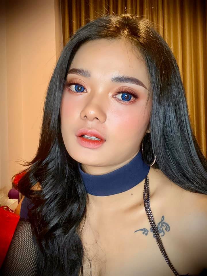 LinLinLove19's tweet photo. don't look at me 🤣 https://t.co/BzdCi7CBMt