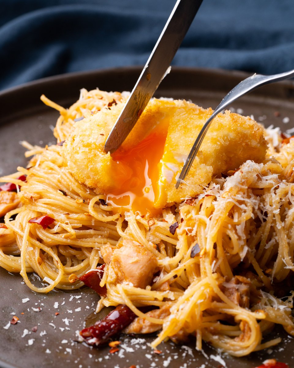 marionskitchen's tweet photo. Spicy Pantry Pasta with Crispy Egg... 😆💥✌️How to make your pantry pasta a little bit fancy 💃🏻Check out my video here: https://t.co/Clbd8dzDxw With Love from Marion's Kitchen #mariongrasby #marionskitchen #marionskitchenfood #startwiththegoodstuff https://t.co/oqAuJD1a4N