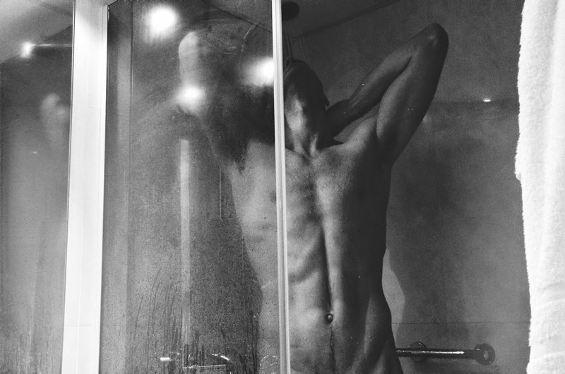 WinchesterRage's tweet photo. Hot shower โ
Hard dick โ
Big hand โ
#HunterOffline https://t.co/46aIpyM567