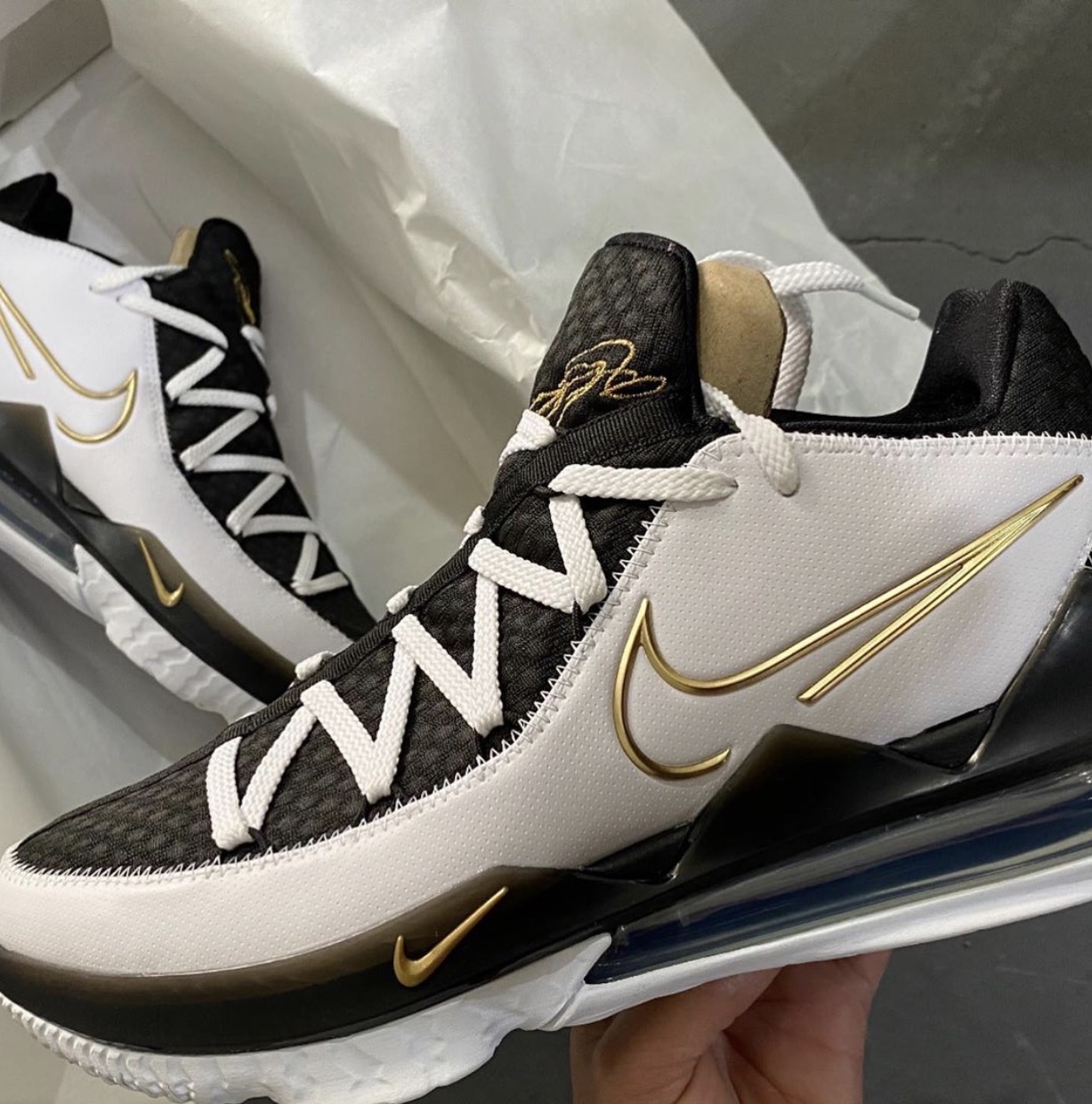 lebron 17 sheriff