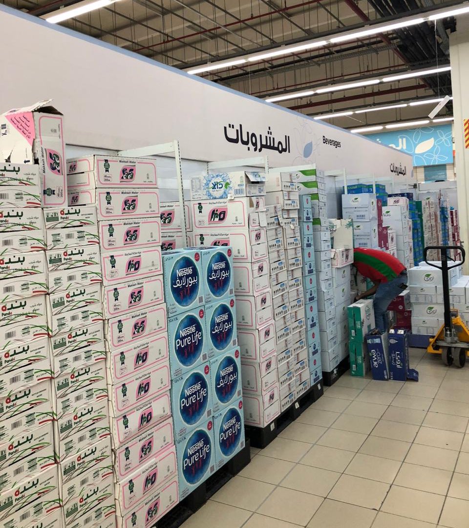 I went shopping the other day. As I got my cart, a worker disinfected the handle & pointed me toward gloves that I could use while shopping.Shelves were full of products & all was calm.Allah protect us all. #CoronaVirus  #SaudiArabia  #covid19
