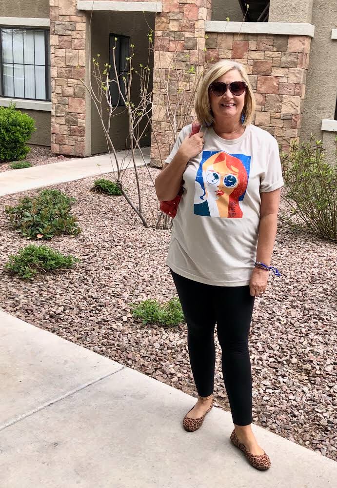 ragewrldd's tweet image. When I travel I like to be comfortable without giving up style.
My wanderlust graphic tee from is the answer! See all your color and graphic choices plus FREE shipping.
Code: TRIPPIN 
shareasale.com/u.cfm?d=653937…
#gifted #meeganmakes #centsofstyle #fashionover50 #graphictee