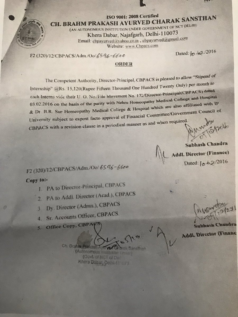 Deepak_Dhankhr's tweet photo. #cbpacsstrike Miffed over lackadaisical attitude of the state government towards low monthly stipend.
The interns had been demanding hike in their stipend on the lines of equal work, equal pay basis for the last one week. @moayush @ArvindKejriwal @GulabMatiala @SatyendarJain https://t.co/X90aJcPRcE