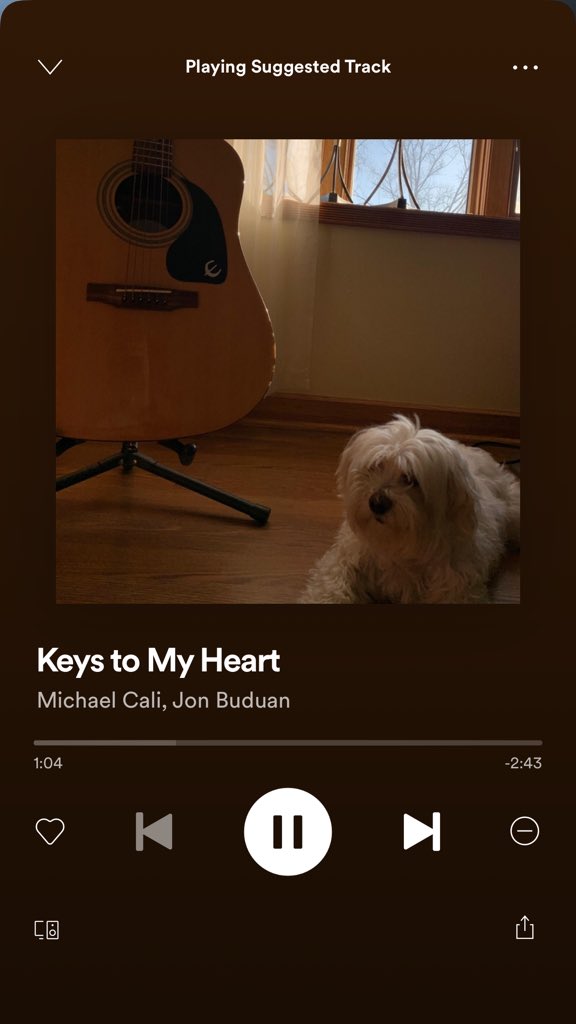 itsmeverly's tweet photo. Tagged by: @yangtanandbroke 

🍑 lock screen
🍑 home screen 
🍑 last song you listened to 
🍑 15th photo in your gallery 

too tired to tag other homosapiens but☺️ https://t.co/IDbx5HIz2s