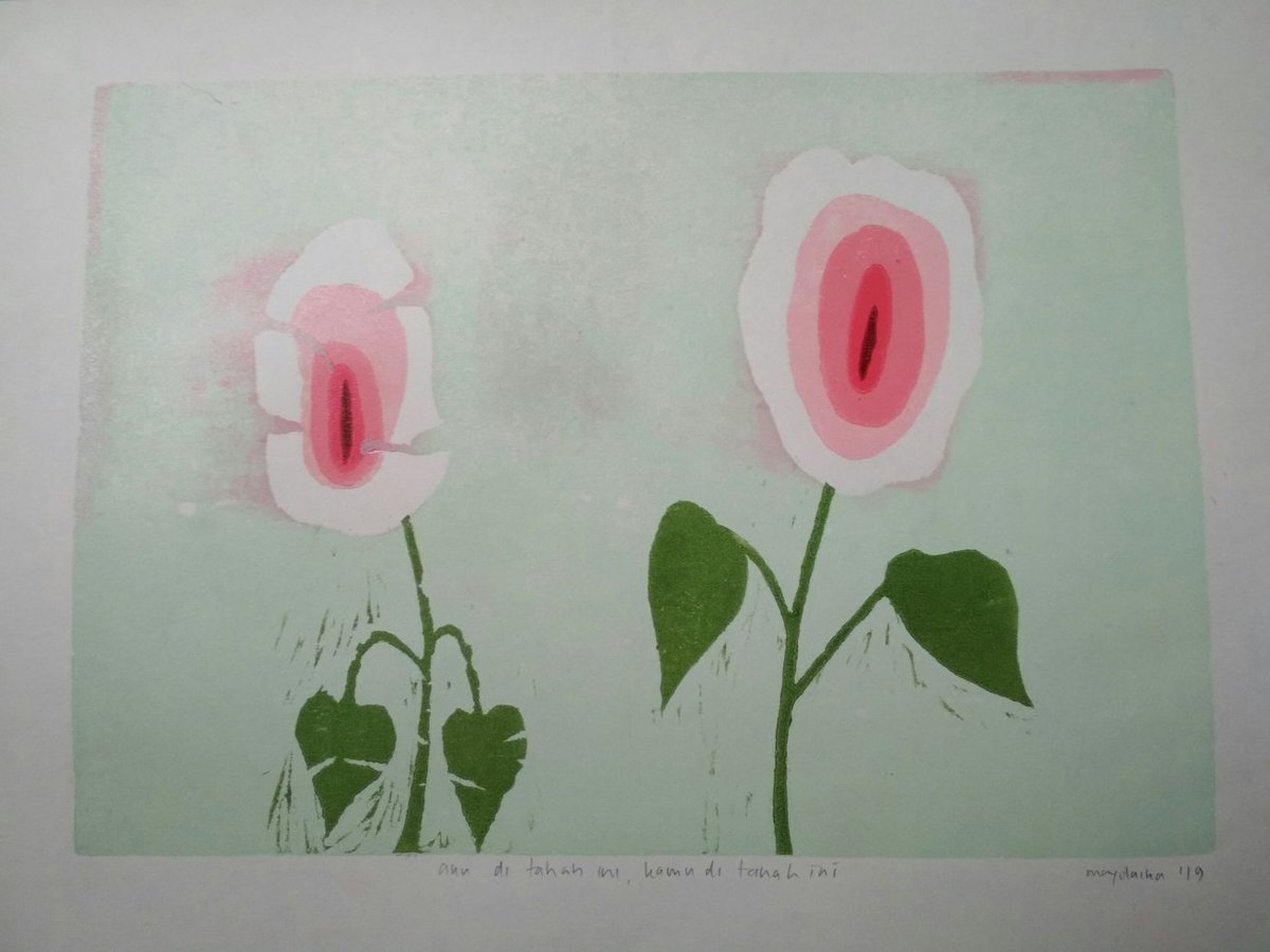 laikashagya's tweet photo. "aku di tanah ini, kamu di tanah ini"
"me in this land, you in this land"
-mayolaika,2019
#art #artprint #printmaking #woodcut #cukil #cetaktinggi #expression #flower #flowerart #floral https://t.co/kak1IOv7S3