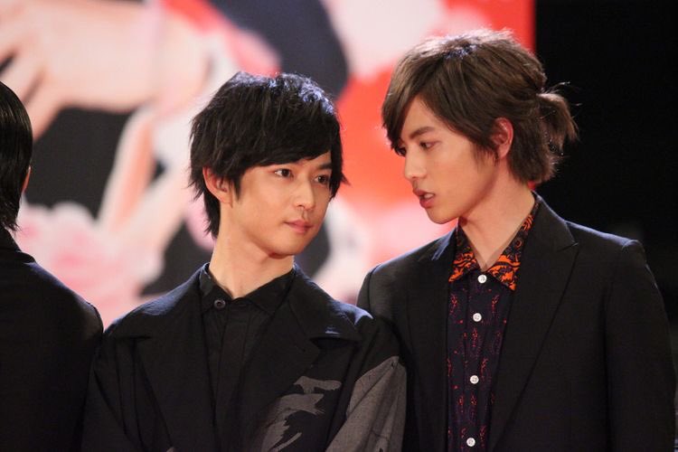ボノボ En Twitter 新人キャバ嬢と千葉ママ 志尊淳 千葉雄大 ボノボ En Twitter 新人キャバ嬢と千葉ママ 志尊淳 千葉雄大