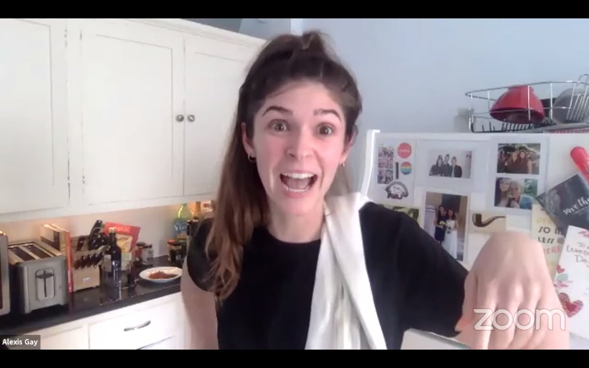 McGPhotographee's tweet photo. That moment on @Patreon #WeirdStreamathon when @yayalexisgay shouts u out 4 talking about ground chilis making your coffee spicy!😹It *is* possible to feel connected online! Love my remote work + creative worlds colliding! Magic is happening! Replay here: https://t.co/sQCbdu0uFu https://t.co/2QWSKtipom