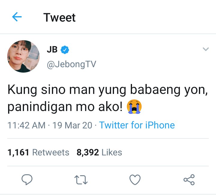 brayverene's tweet photo. β Kiss Cam β
JB, a mukbang vlogger wants to add spice in his vlog so he thought of doing a mukbang vlog while watching a soccer game. All is well until the kiss cam focused on him and the girl beside him.
How can he upload new video if the fans wants the girl who kissed him? https://t.co/WEModkqwuq