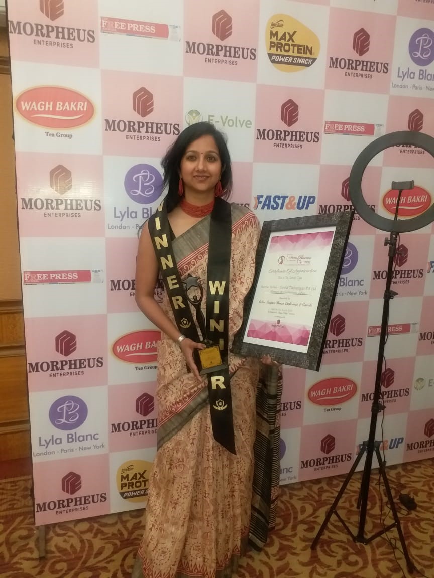 PuneSIMS's tweet photo. SIMS alumnus, Ms. Aastha Verma from the batch of 2007 has been awarded the prestigious " Women In Technology 2020" by the Indian Business Women Conference & Awards 2020.SIMS is proud of her and wish her many more laurels in the future!! #sims.edu #SIMSPune #simsalumni https://t.co/bYxn25PWtc