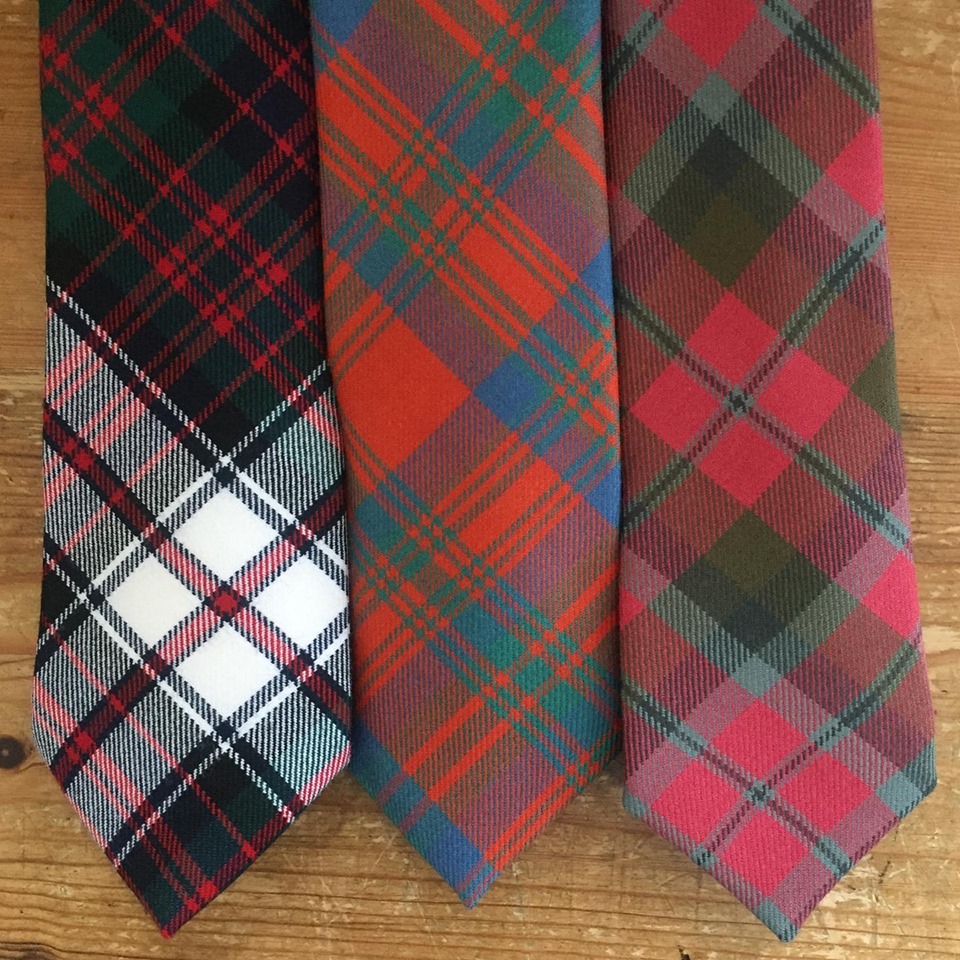 25% OFF Ties &amp; Bow Ties - FLASH SALE! * 🤵

⚡️ For 48 hours only - don't miss out. ⚡️

Shop on CLAN.com now: clan.com/products/men/t…

T&amp;Cs apply. 

#tartantie 
#scotland