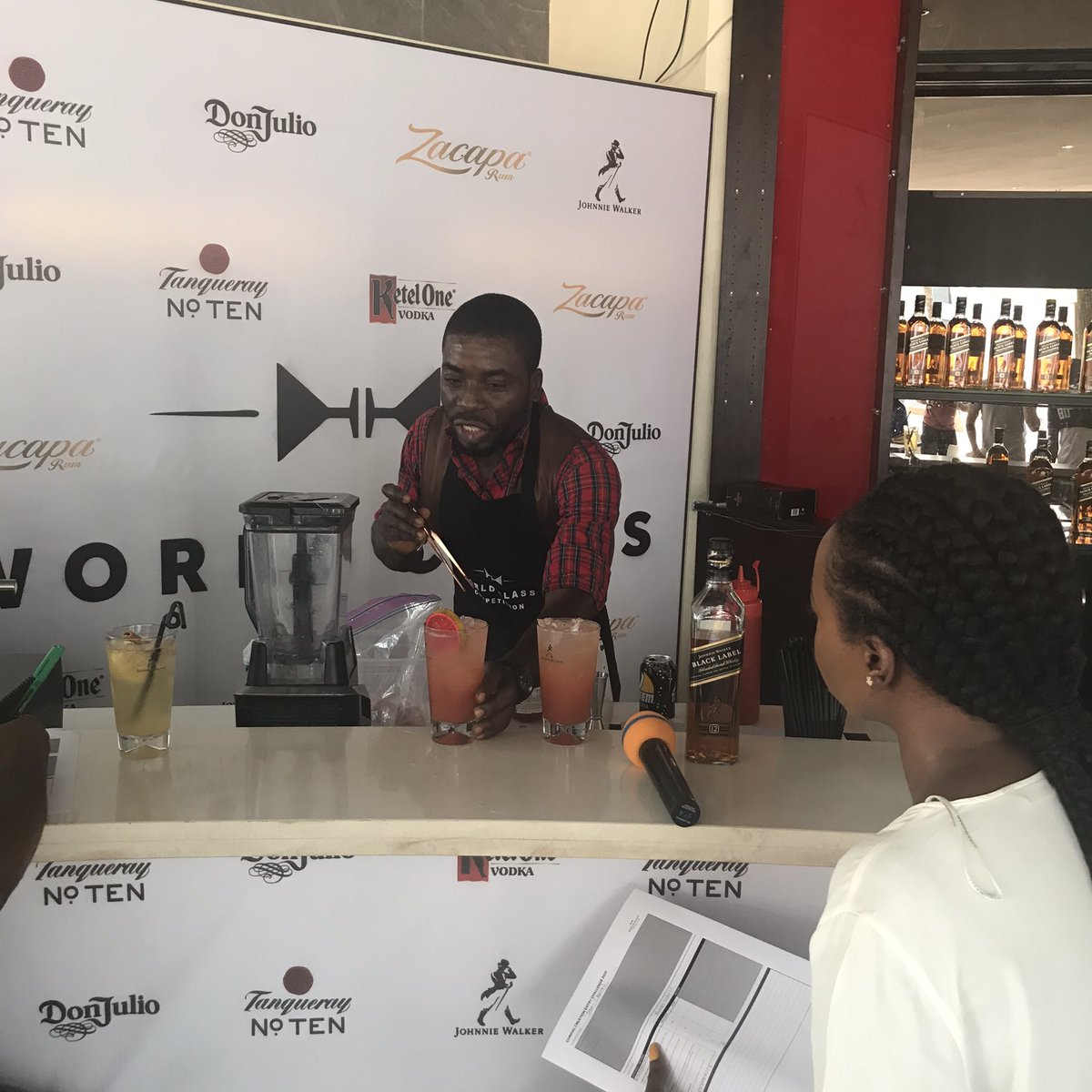 joeylar21's tweet photo. My weekend just started #worldclass2020ng watching this dude create my next favorite cocktail 😁@HOTFMASABA965 @HOTFM_ABUJA @ElJefe__ @velmodouble @jonnywalker https://t.co/xiCTeY0rGN