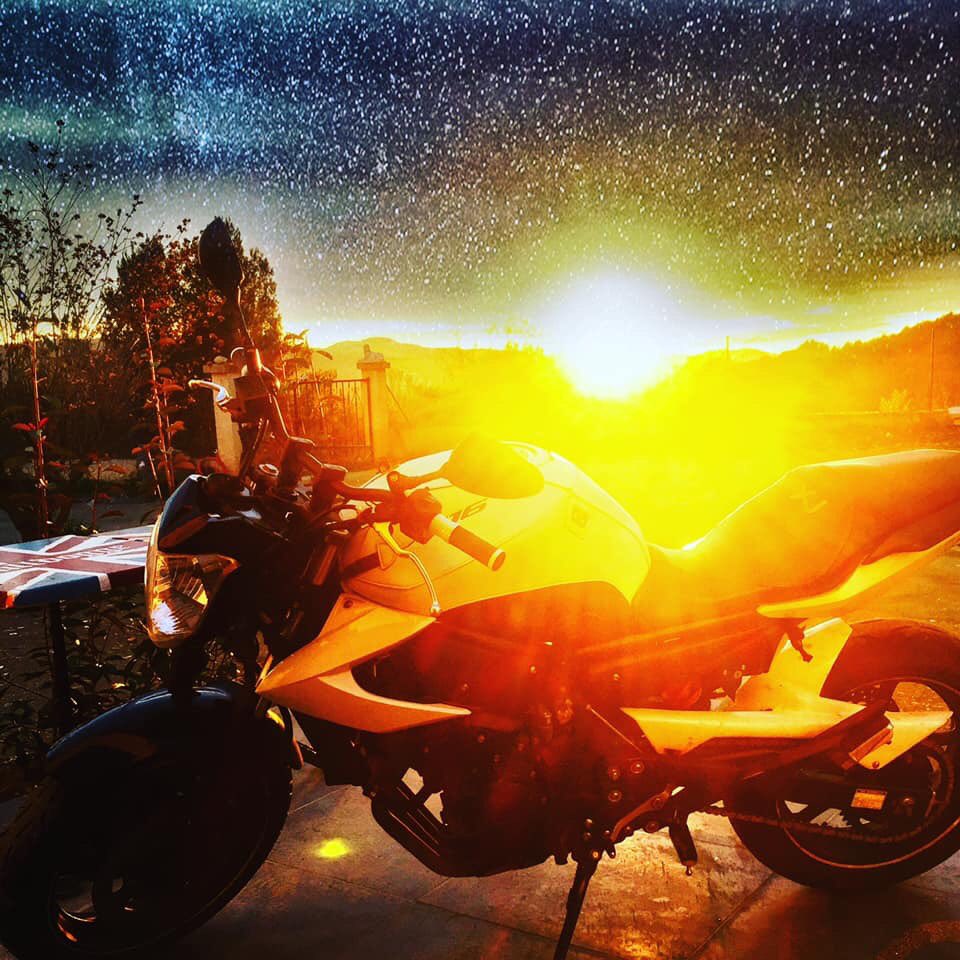 ThibautRS13's tweet photo. #jeudiphoto #PHOTOS #photooftheday #rideandshoot. insta  thibaut_rs_photography https://t.co/CuuQalFUMm