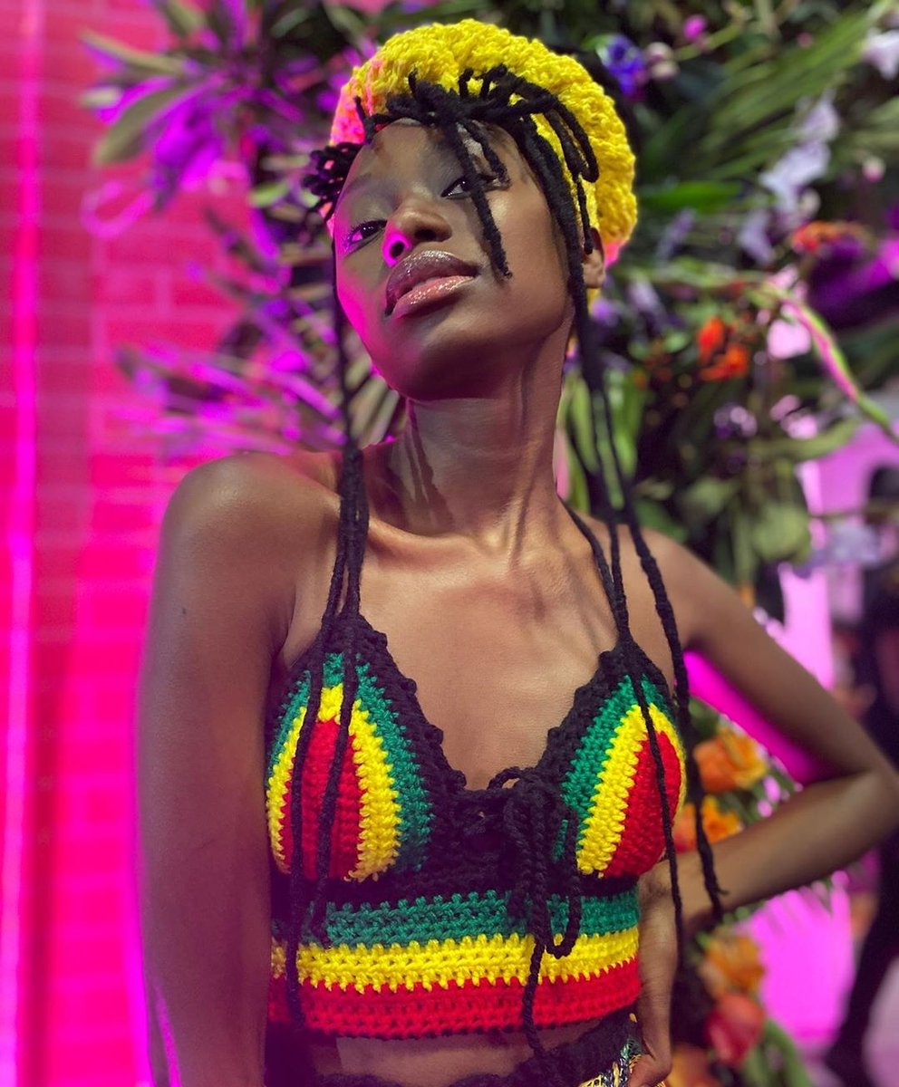 indalonubianN's tweet photo. Shot by @sheriffshots_ ๐๐ @Akhona_ladyAK looking amazing
#DedicateThursdayToLocks #womenslayinglocs #peopleofindalo #locsnation #locsjourney #locslayers https://t.co/YPcG9Pe0w4