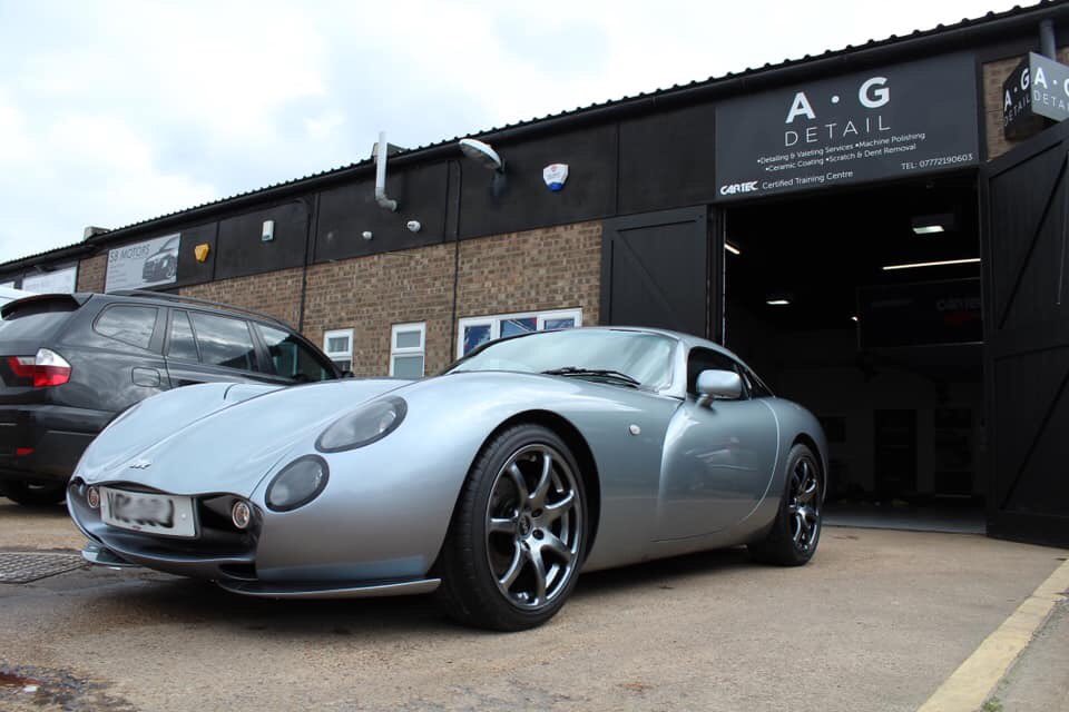 VINTTR0's tweet photo. TVR Tuscan in for full decon wash at our good friends AG Detail in Essex 👌🏼
#essexdetailer #detailing #TVR #cartecuk #agdetail #valeting #ppf #paintprotectionfilm #premiumshield #vehicleenhancement #ceramiccoating #colchester https://t.co/qrOxfunelV
