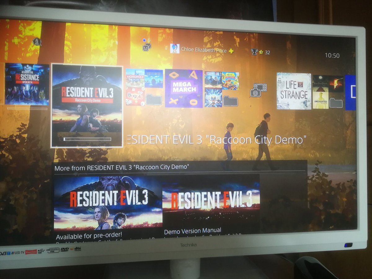 gtaspec's tweet image. Can&apos;t wait to try this out when I get home from work. 😍😍 #REBH #RE3RemakeDemo