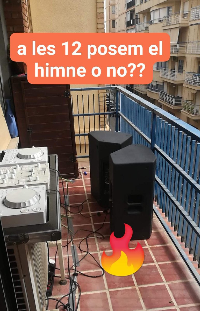 #YoMeQuedoEnCasa #fallas2020 #Valencia #himne