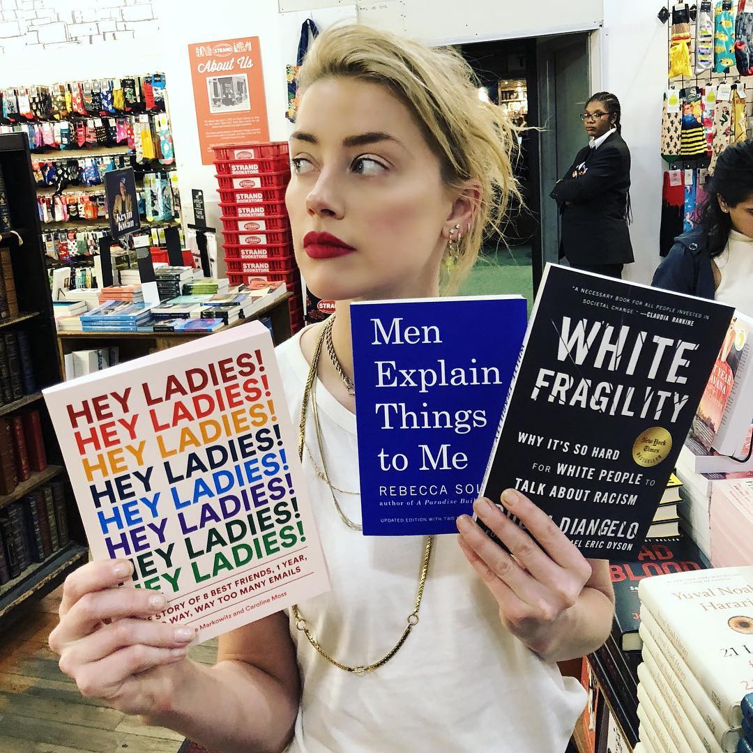 Hey Ladies! by Michelle Markowitz It follows a fictitious group of eight 20/30-sth female friends for 1 year of holidays: dates, brunches, breakups, and the planning of a disastrous wedding. This instantly relatable story is told entirely through emails, texts and DMs.