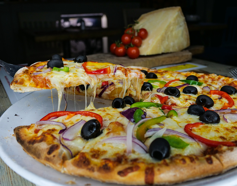 Not coming out to dine this weekend? 
Order a collection instead so you can pass by in the car and pick it up and still eat your favourite pizza at home!!! mmmm