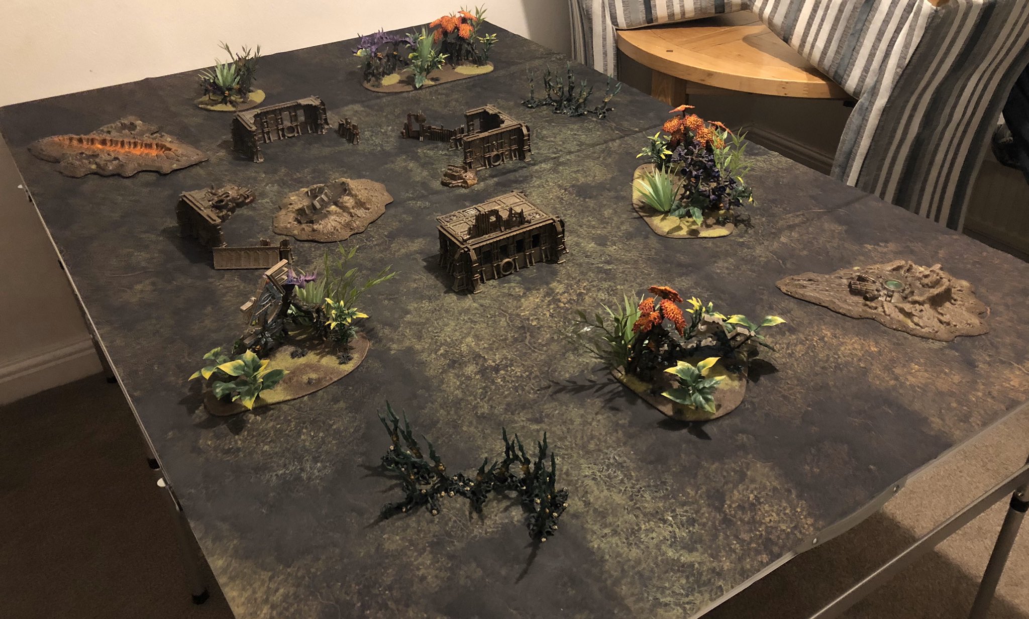 Setting up Terrain for a Warhammer 40K Gaming Table 