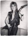 ozzy_1948's tweet photo. randy road very good gitarr sim forget about the most and the most gitarr https://t.co/NpgGhSyIXj