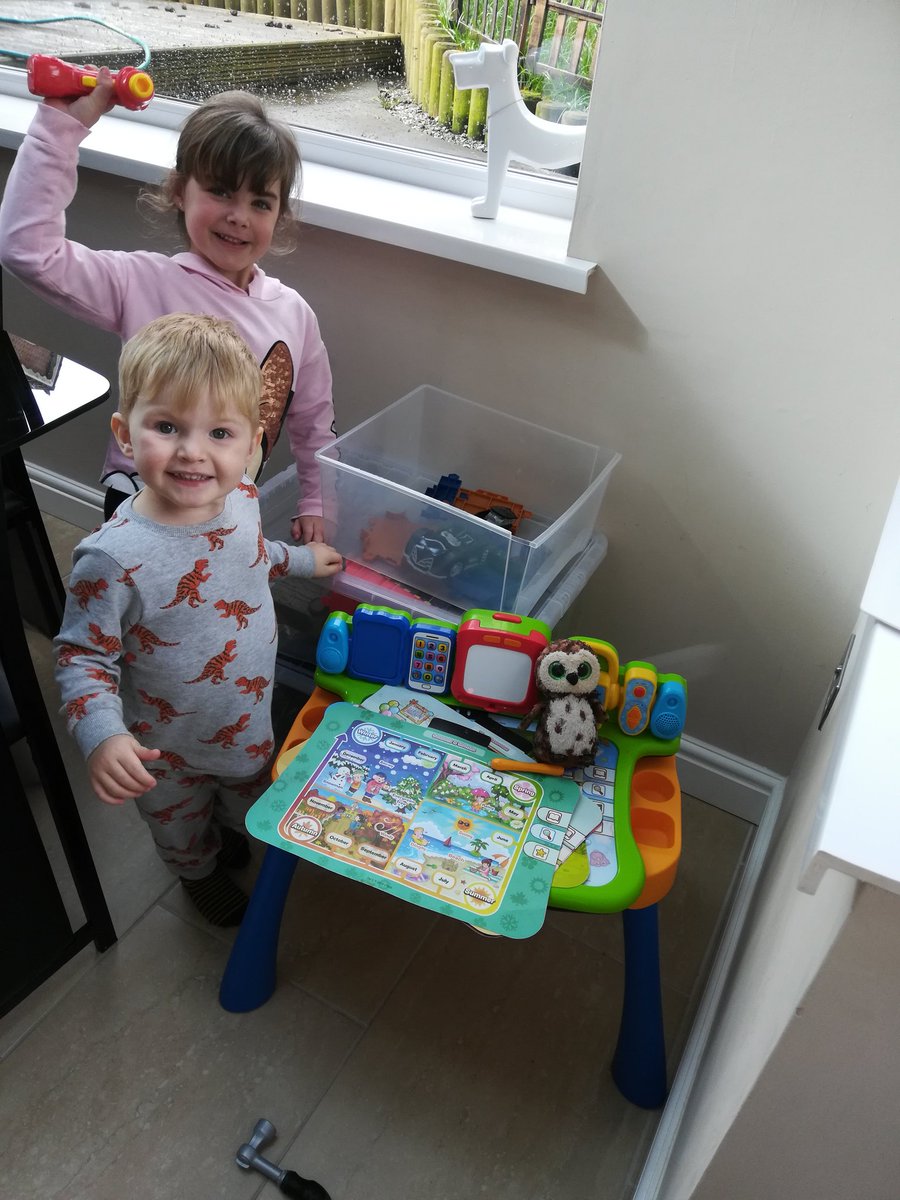 emmamor1981's tweet photo. Sm wanted to show you all of plops adventures#ceirios19 https://t.co/8vnoFGSzFZ