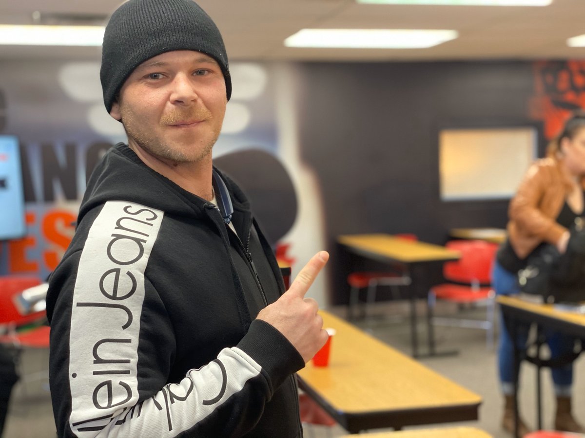 OhioMediaSchool's tweet photo. Def Jam artist visits they Columbus Campus. #OMSCBus #OhioMediaSchool #WeAreOMS #BeOnAir #OMScolumbus https://t.co/c5IfUsV49y