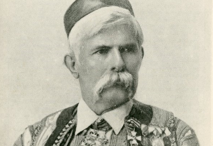 Čojstvo je čuvati drugoga od sebe - Marko Miljanov. 
Ako ste došli iz inostranstva i dobili Rješenje o samoizolaciji - #OstaniDoma! 
#CoronaInfoCG