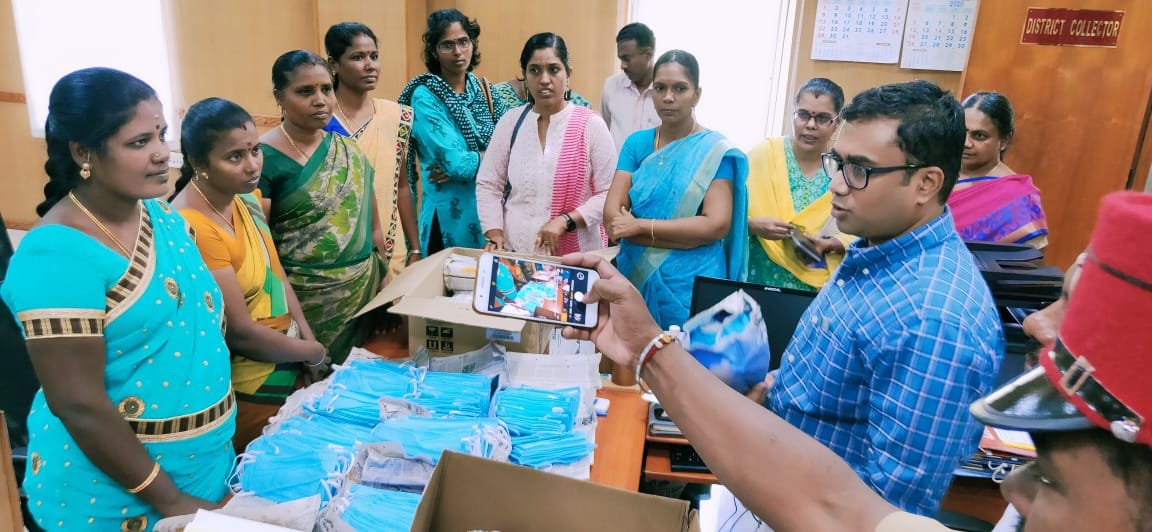Dr. Arun T. IAS (@docarunt) on Twitter photo Pondicherry district administration ropes in SHGs for sterilised surgical masks to ensure sufficient masks r available with field officials - police, ASHA workers, anganwadi workers, etc. <a href="/thekiranbedi/">Kiran Bedi</a> <a href="/CMPuducherry/">Cover Ment of Puducherry</a> <a href="/Tr_Gayathri/">Tr Gayathri Srikanth</a> <a href="/ashapondy/">asha gupta</a> <a href="/PMOIndia/">PMO India</a> <a href="/ndmaindia/">NDMA India | राष्ट्रीय आपदा प्रबंधन प्राधिकरण 🇮🇳</a> <a href="/MoHFW_INDIA/">Ministry of Health</a> Pondicherry district administration ropes in SHGs for sterilised surgical masks to ensure sufficient masks r available with field officials - police, ASHA workers, anganwadi workers, etc. <a href="/thekiranbedi/">Kiran Bedi</a> <a href="/CMPuducherry/">Cover Ment of Puducherry</a> <a href="/Tr_Gayathri/">Tr Gayathri Srikanth</a> <a href="/ashapondy/">asha gupta</a> <a href="/PMOIndia/">PMO India</a> <a href="/ndmaindia/">NDMA India | राष्ट्रीय आपदा प्रबंधन प्राधिकरण 🇮🇳</a> <a href="/MoHFW_INDIA/">Ministry of Health</a>