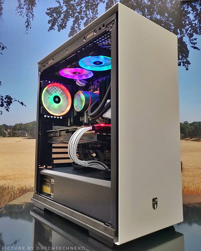 Deepcool Japan Twitterren Deepcool マグネット式の強化ガラスパネルを採用 優れた冷却性能を実現するミドルタワー型 Pcケース Macube 310 ゲーミングpc 自作pc