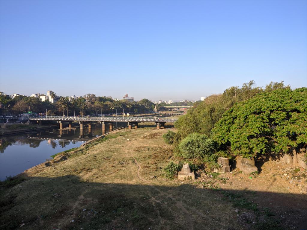HKarandikar's tweet photo. A solo run in my favourite area in #Pune #Peth
Let's get out and run and explore our city . Let's take frequent halts to snap pics. Easy running helps to build inmunity. #coronavirus
#workfromhome
#prayfromhome
#sleepathome
#cookathome
#eatathome
#runoutofhome
#anyonecanrun https://t.co/1wShe5n4EN