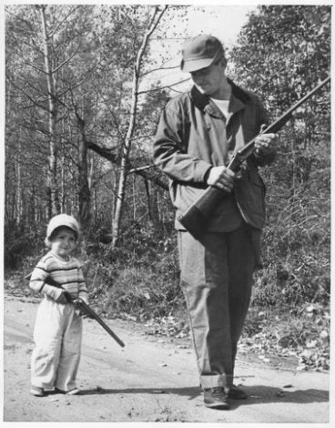 PasionMorenaWil's tweet photo. Queremos Felicitar ♥️a todos los papis!! #felizdiadelpadre ♥️
Dentro del caos de este momento os deseamos un feliz día 😊
👉https://t.co/zfThtOx6o1👈
#pasionmorena #modacaza #cazamoda #hunting #caza #chasse #gentleman #menhunt #countrylifestyle #countrylife https://t.co/Fw5nRcRzmE